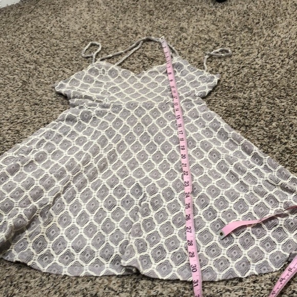 Urban Outfitters Kimchi Blue Mini Dress Size Small Gray Crochet Lace - Picture 8 of 9